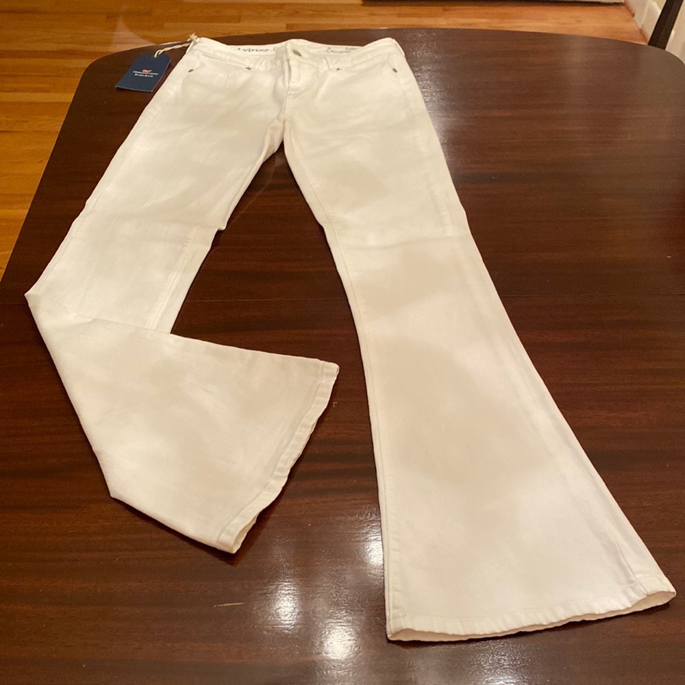 Vineyard vines flare white denim pants